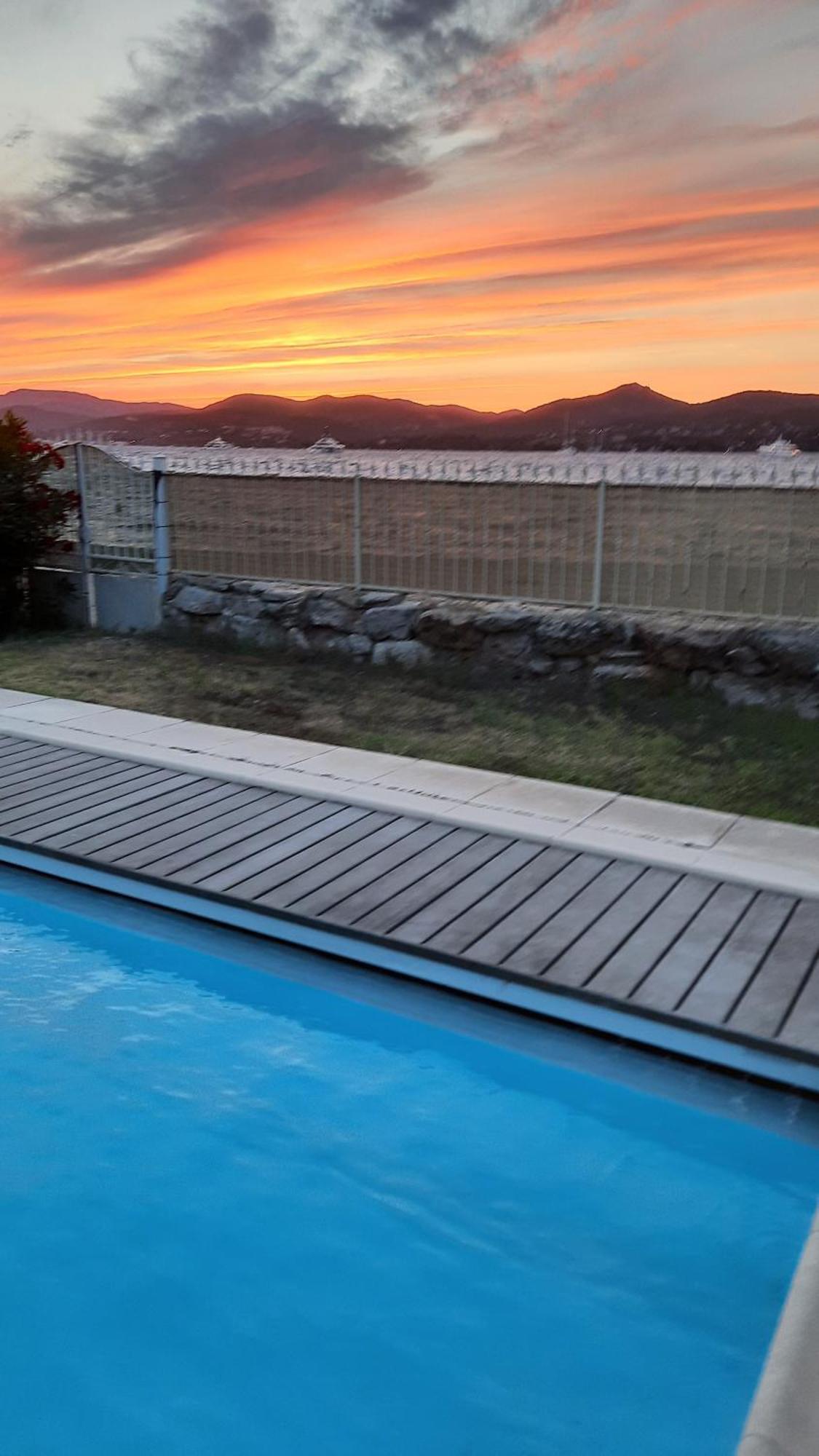 Villa Playa Del Sol - B1 Saint Tropez Exteriér fotografie